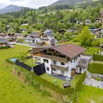 Building Ferien, Neukirchen Rosenthal