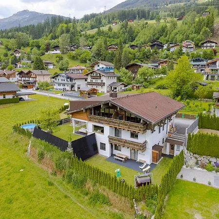 Apartment Building Ferien, Neukirchen *