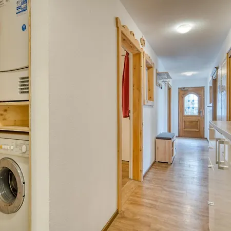 Building Ferien, Neukirchen Apartment