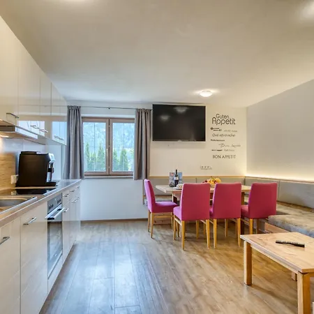 Building Ferien, Neukirchen Apartamento *