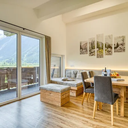 Building Ferien, Neukirchen