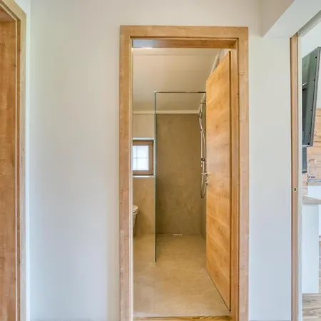 Building Ferien, Neukirchen Apartman