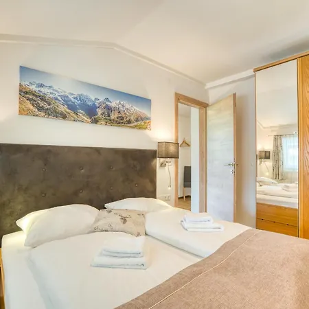Building Ferien, Neukirchen Apartman