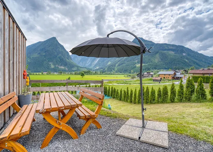 Building Ferien, Neukirchen Appartement *